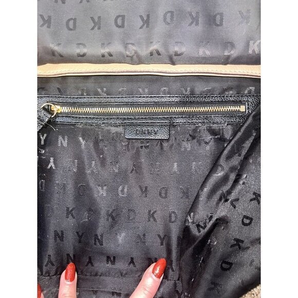 Dkny Leather Expandable  taupe  shoulder bag with turquoise blue wallet - Picture 9 of 10